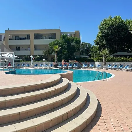 Hotel Village La Perla